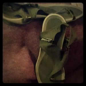 DKNY Sygnal Comfort Toe Shoes